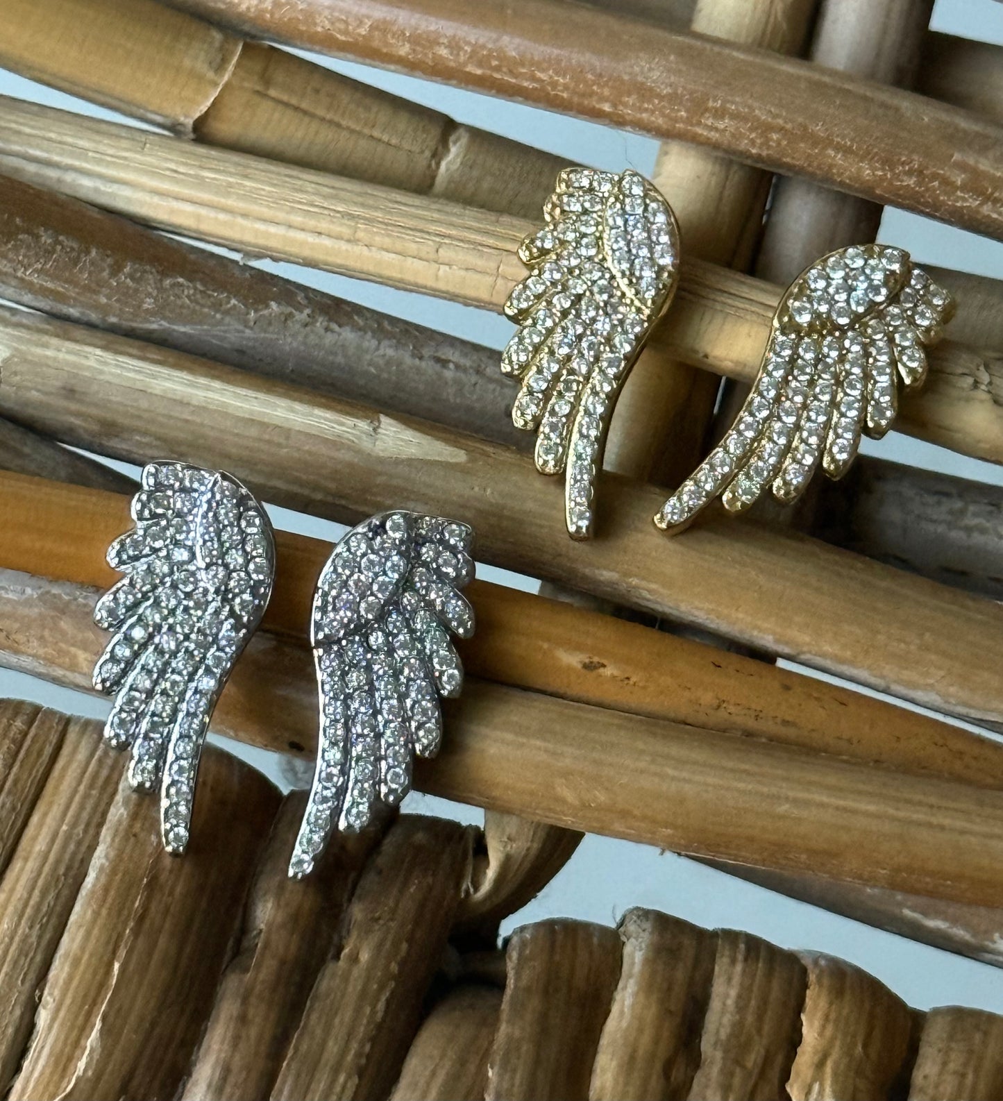 WING GLOW EARRINGS
