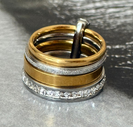 VELVET SHINE RING (Size 7)