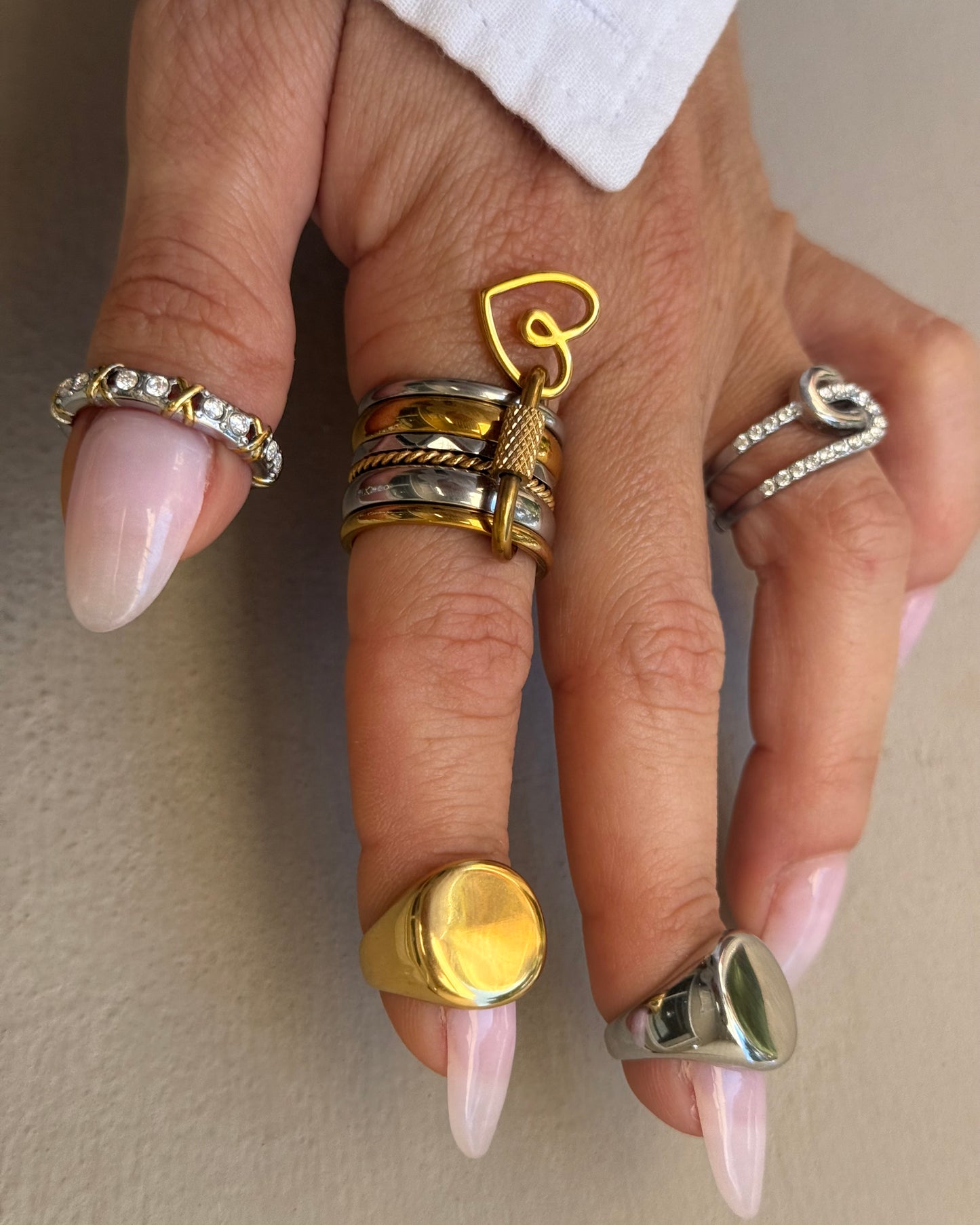 SPARK TWIST RING