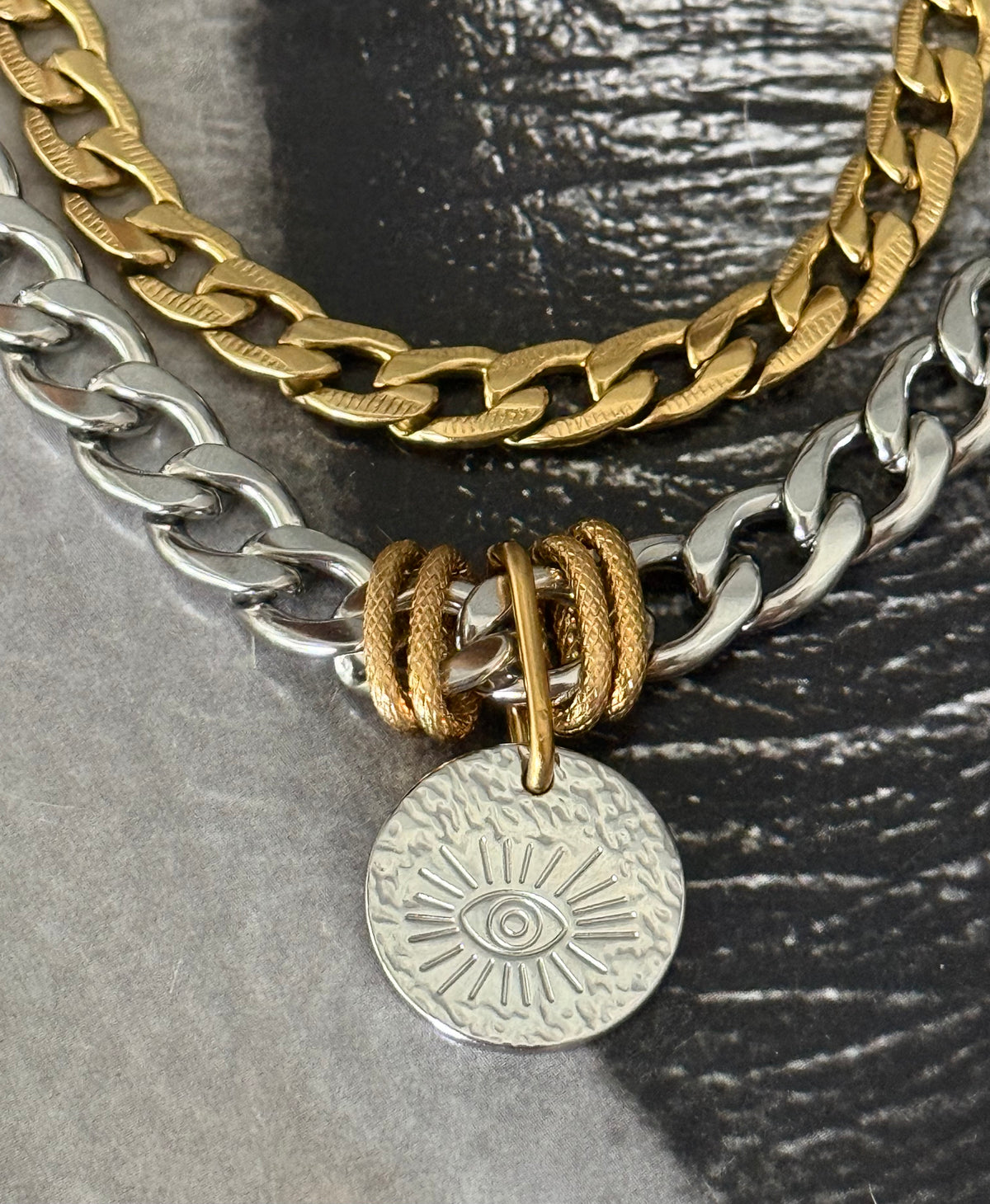 DUAL MIX NECKLACE