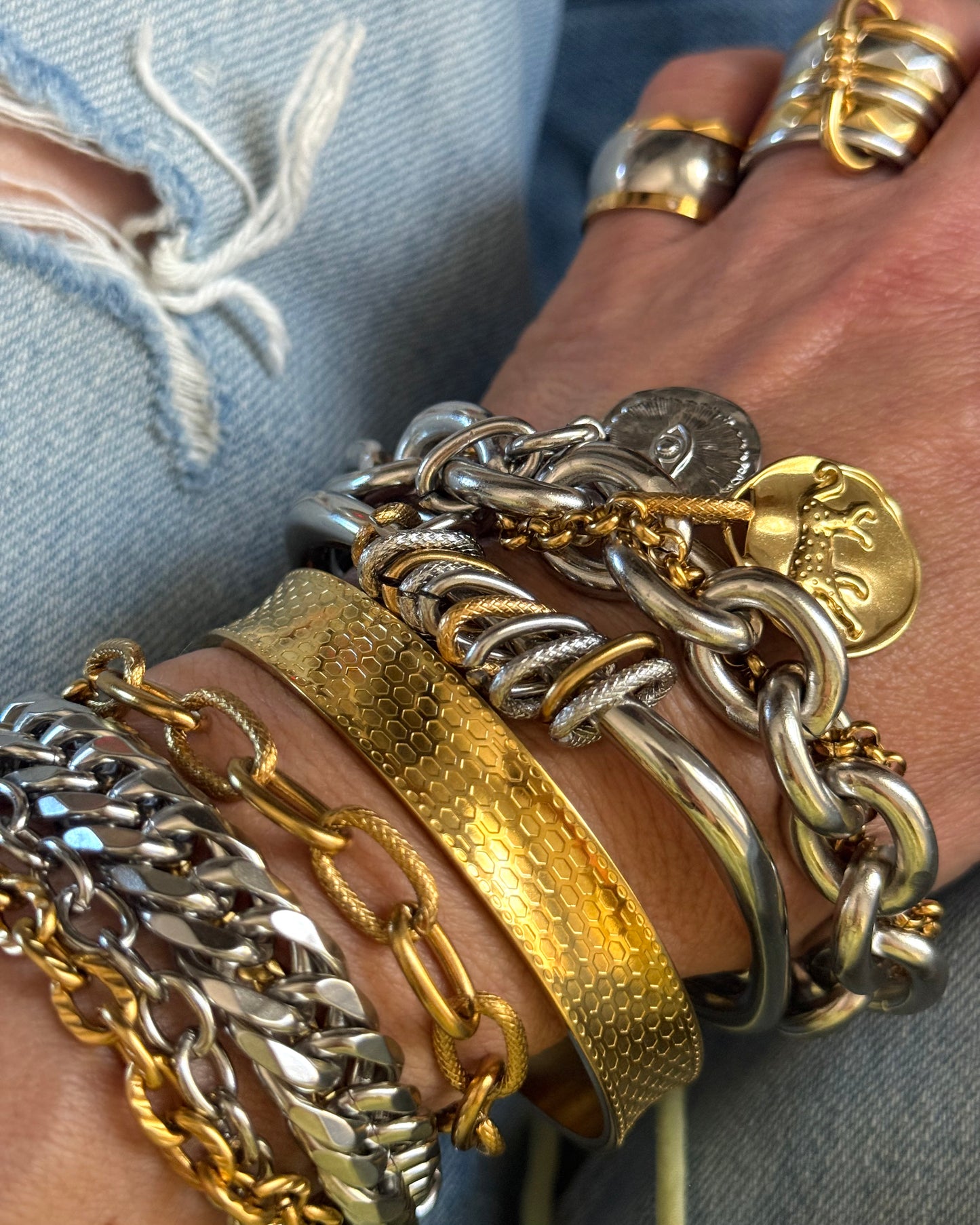 DOUBLE CHAIN CHUNKY BRACELET