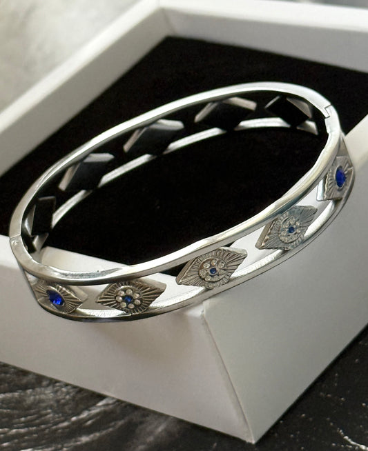BLUE EYE BANGLE