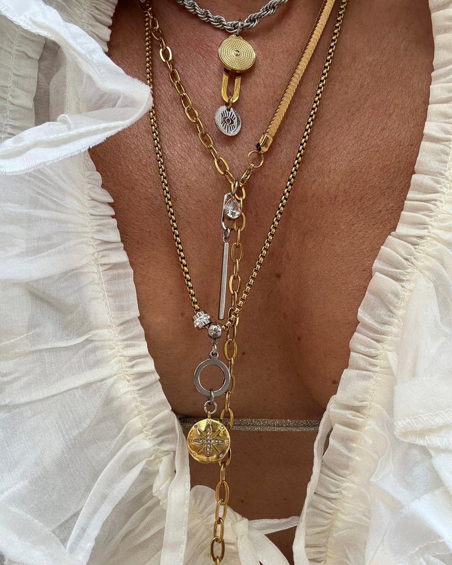 TWIN FLOW NECKLACE