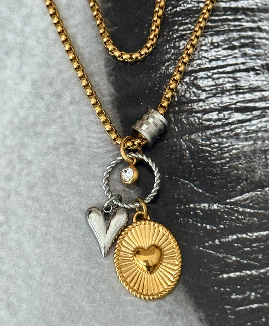 MIXED HEART GLOW NECKLACE