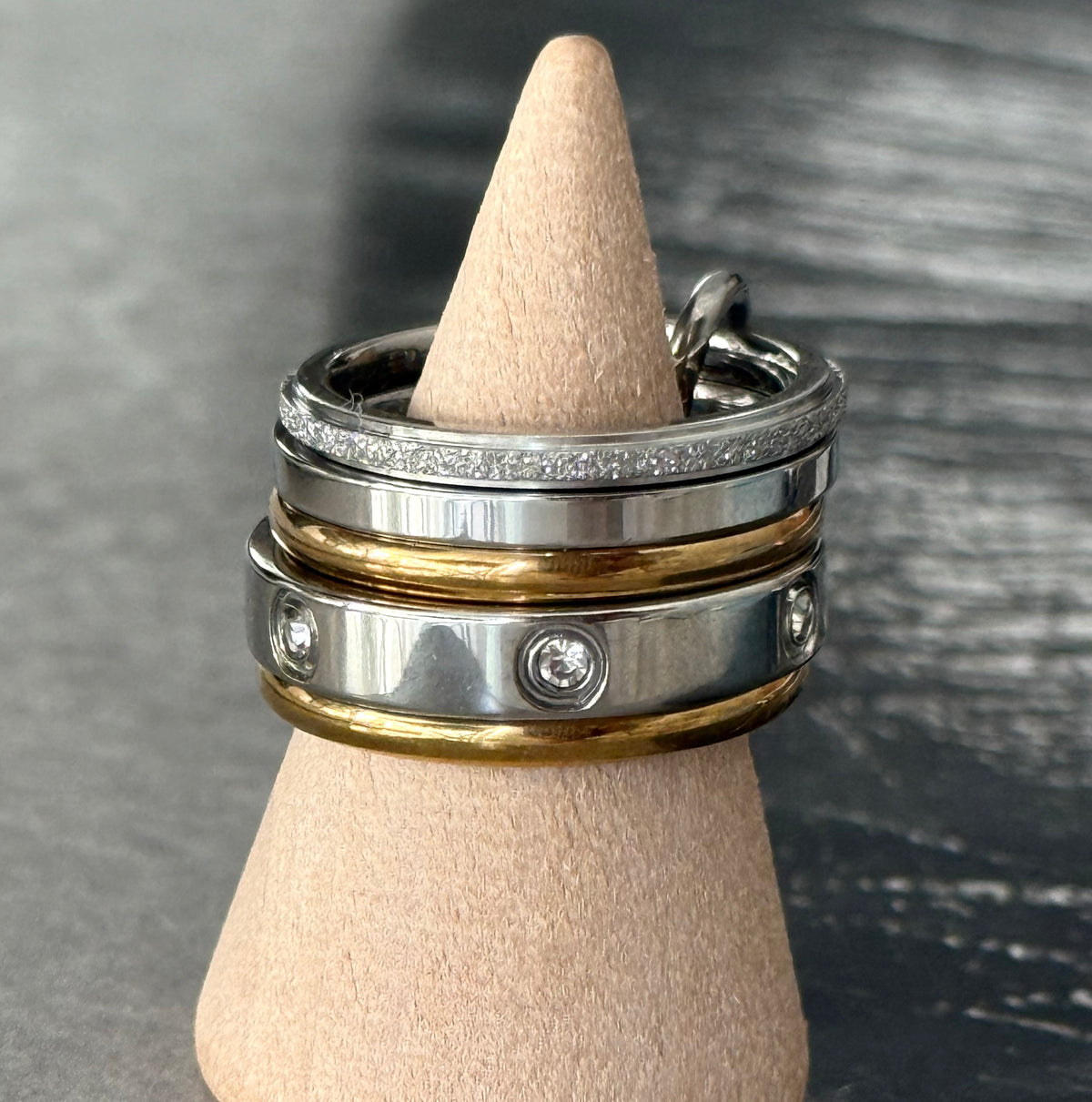CHEVALIER NEXUS RING (Size 6)