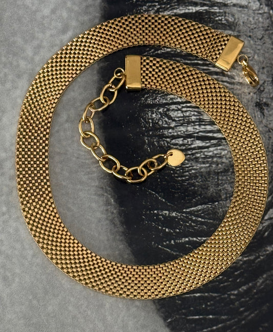 GOLD MESH CHOKER