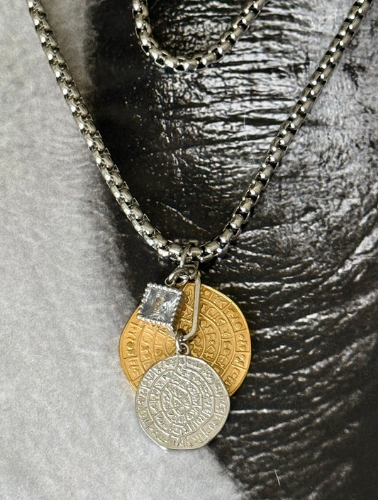 ANCIENT GLOW NECKLACE