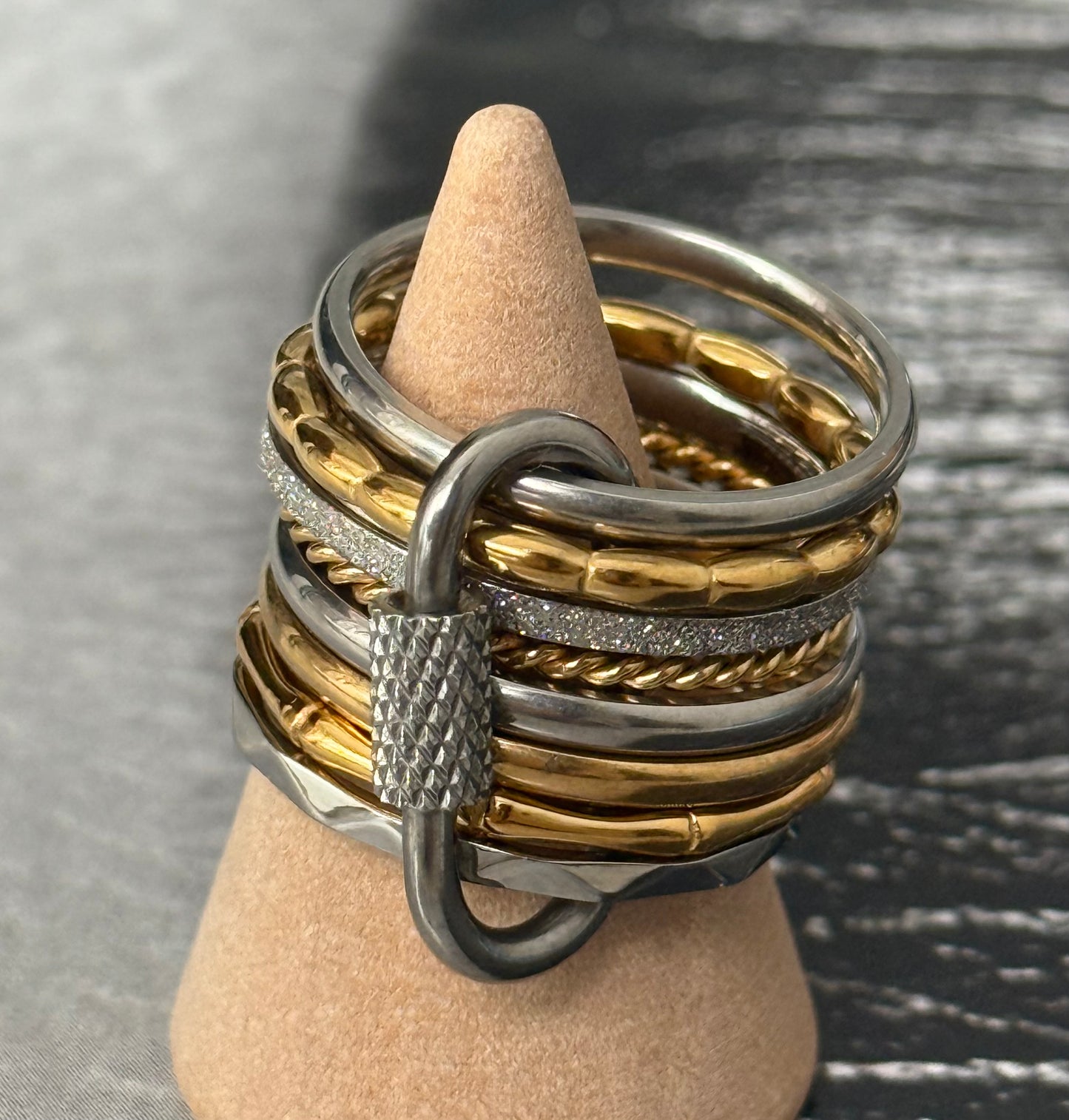 DUAL TONE RING SET (SIZE 8)