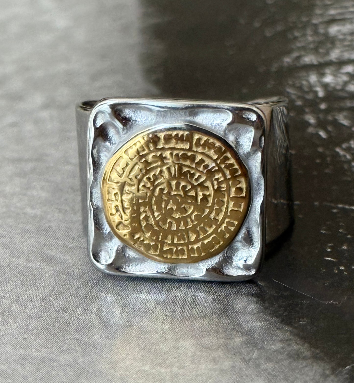 PHAISTOS DISC RING