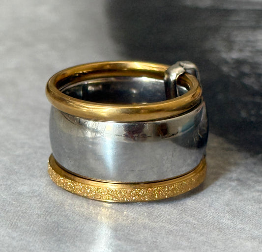 CHEVALIER MINIMAL RING (Size 6)