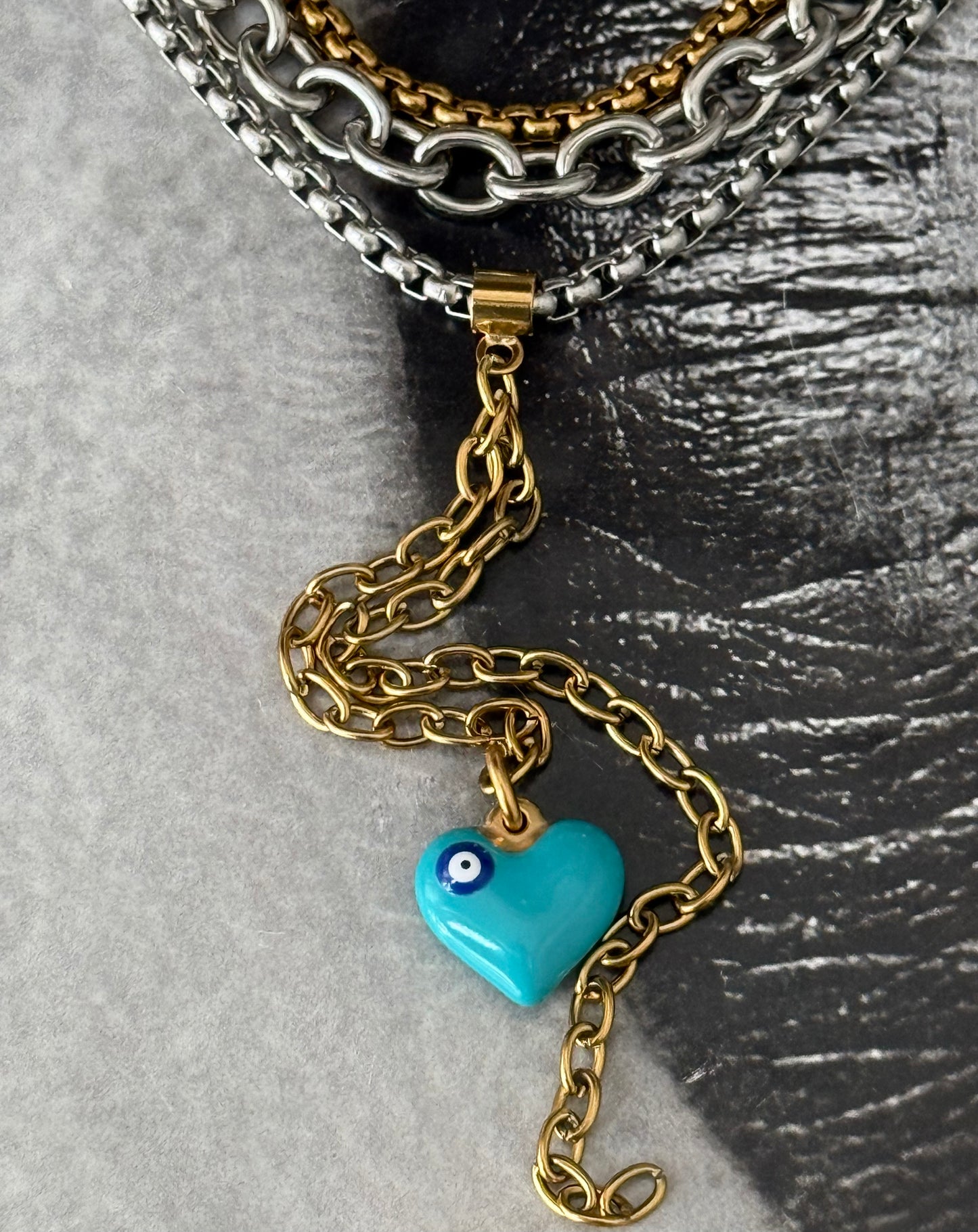 BLUE HEART DROP NECKLACE