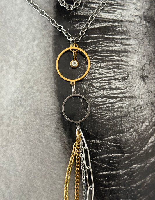 ELEGANT DROP NECKLACE