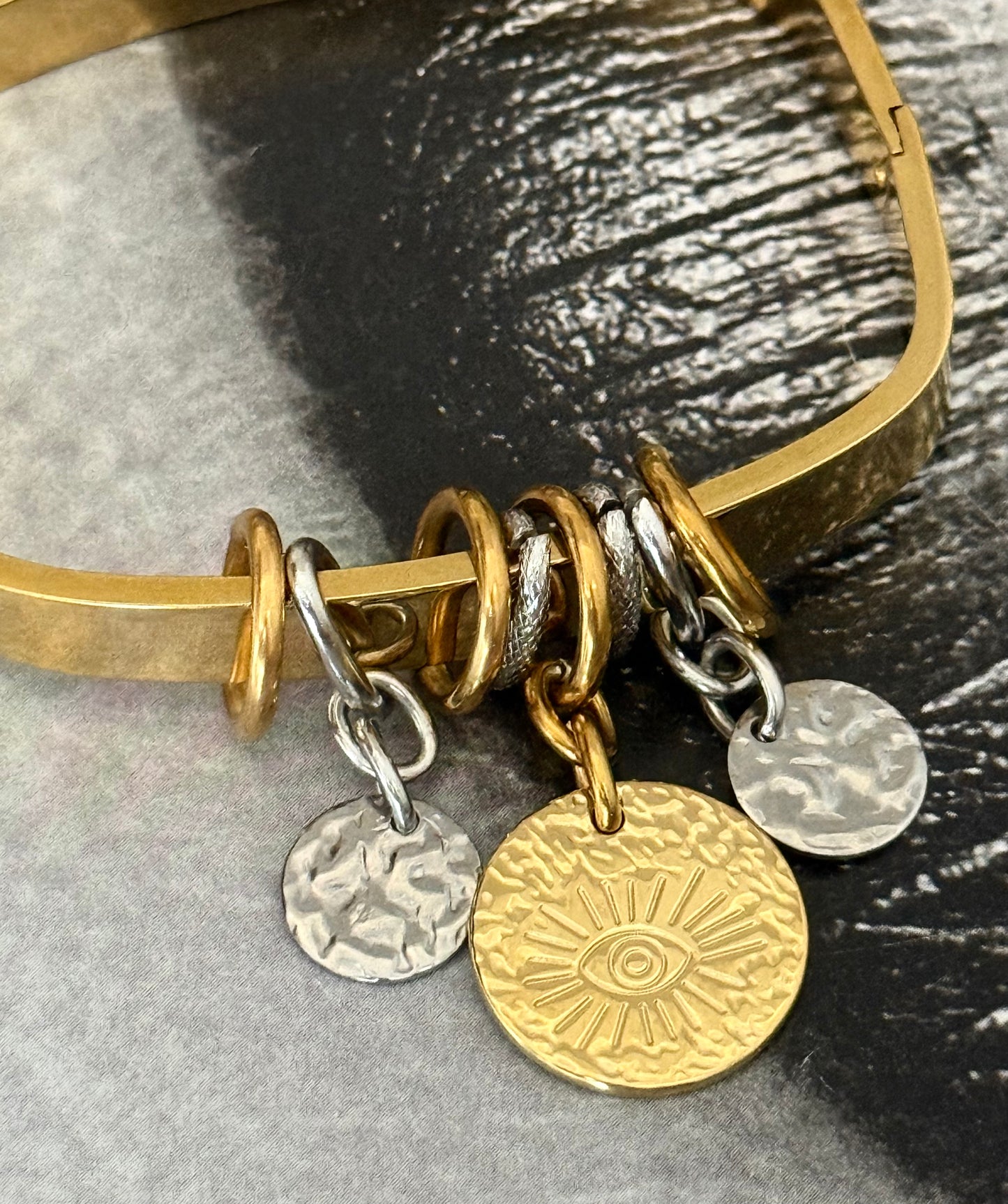 MIXED SQUARE BANGLE