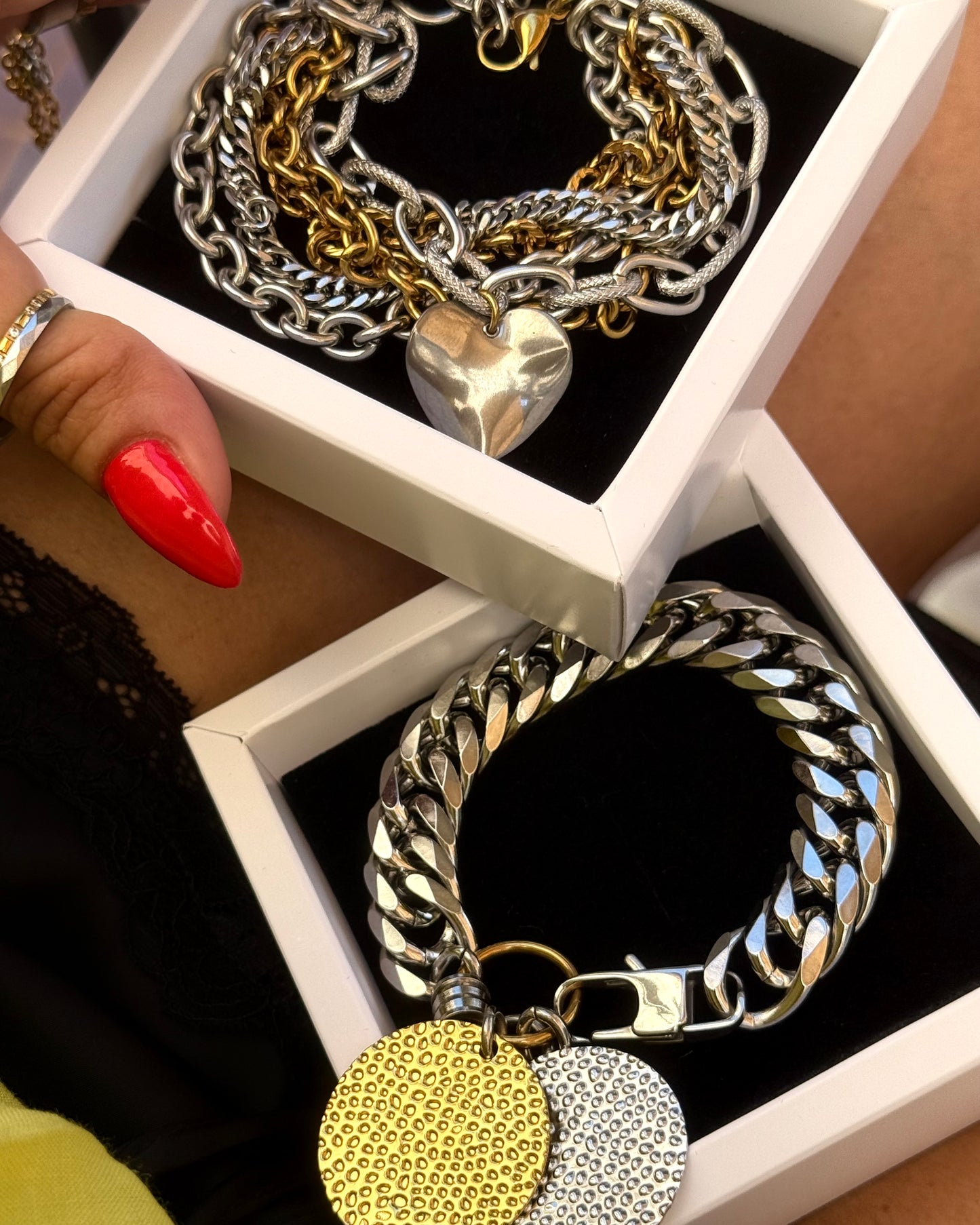 FIVE CHAINS HEART BRACELET
