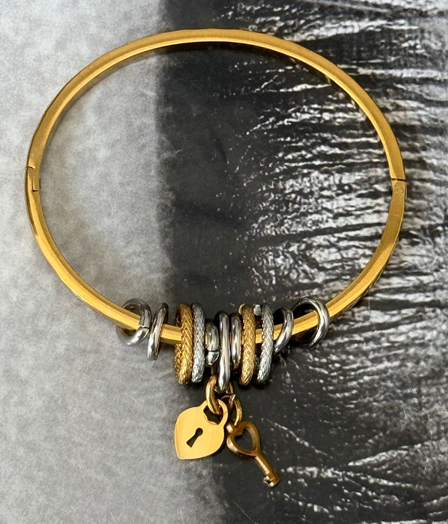 LOCKED IN BANGLE