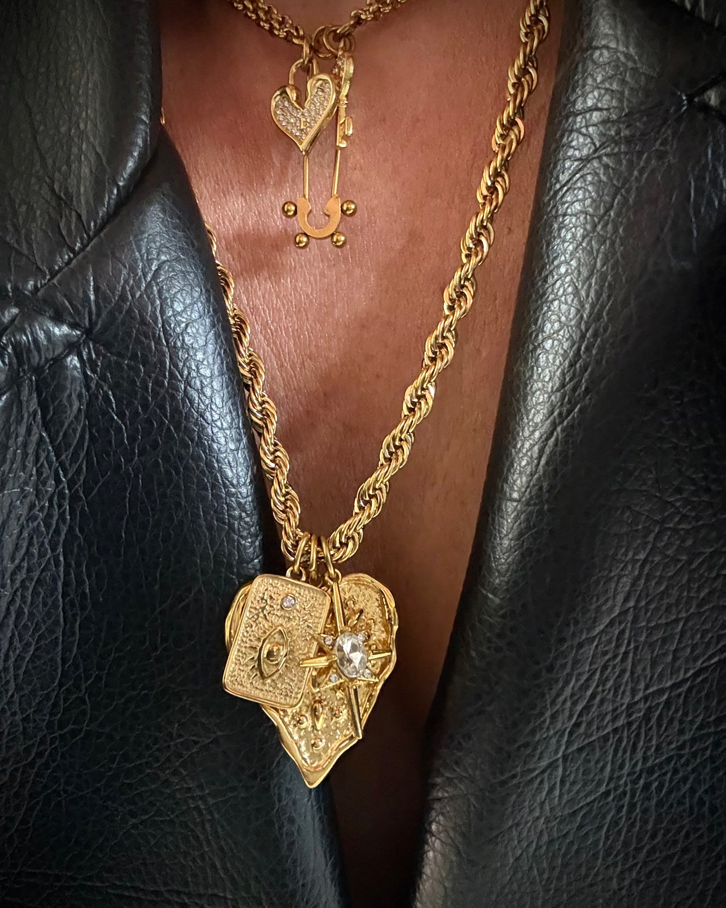 GOLDEN LUCKY HEART NECKLACE