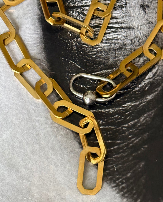 GOLDEN LINK EDIT NECKLACE