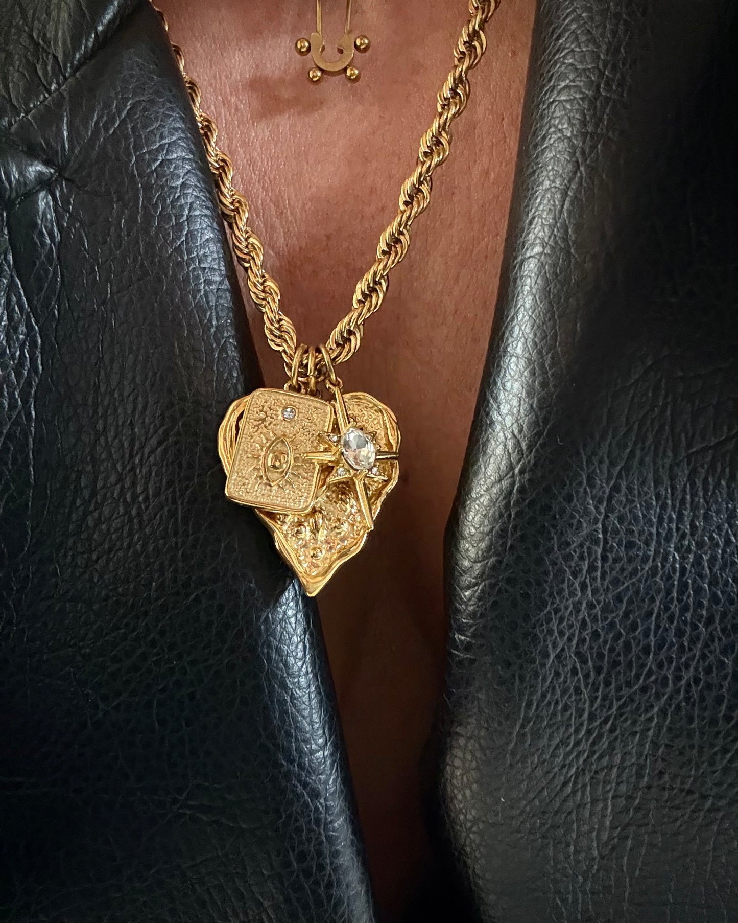 GOLDEN LUCKY HEART NECKLACE