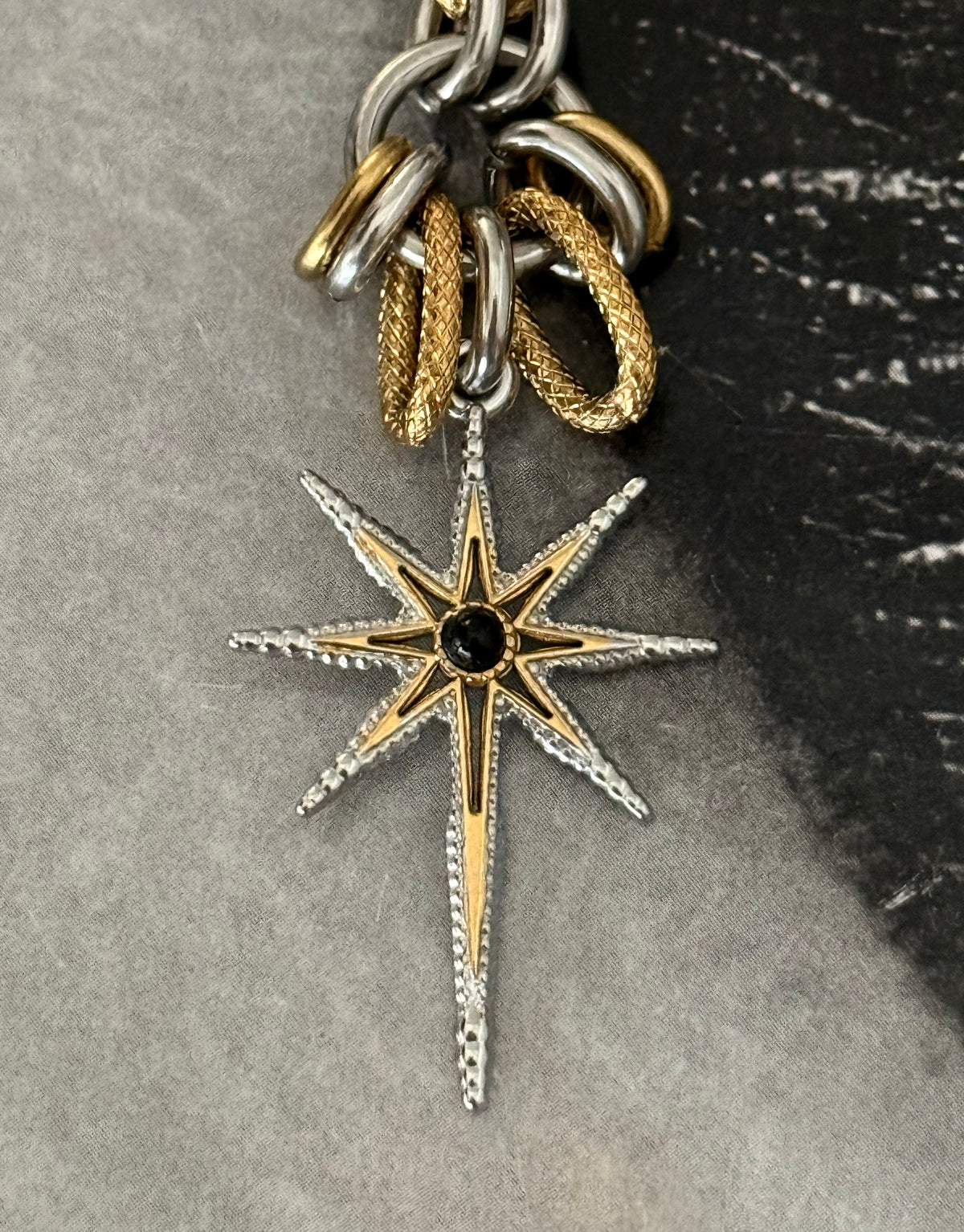 STARLIGHT MIX NECKLACE