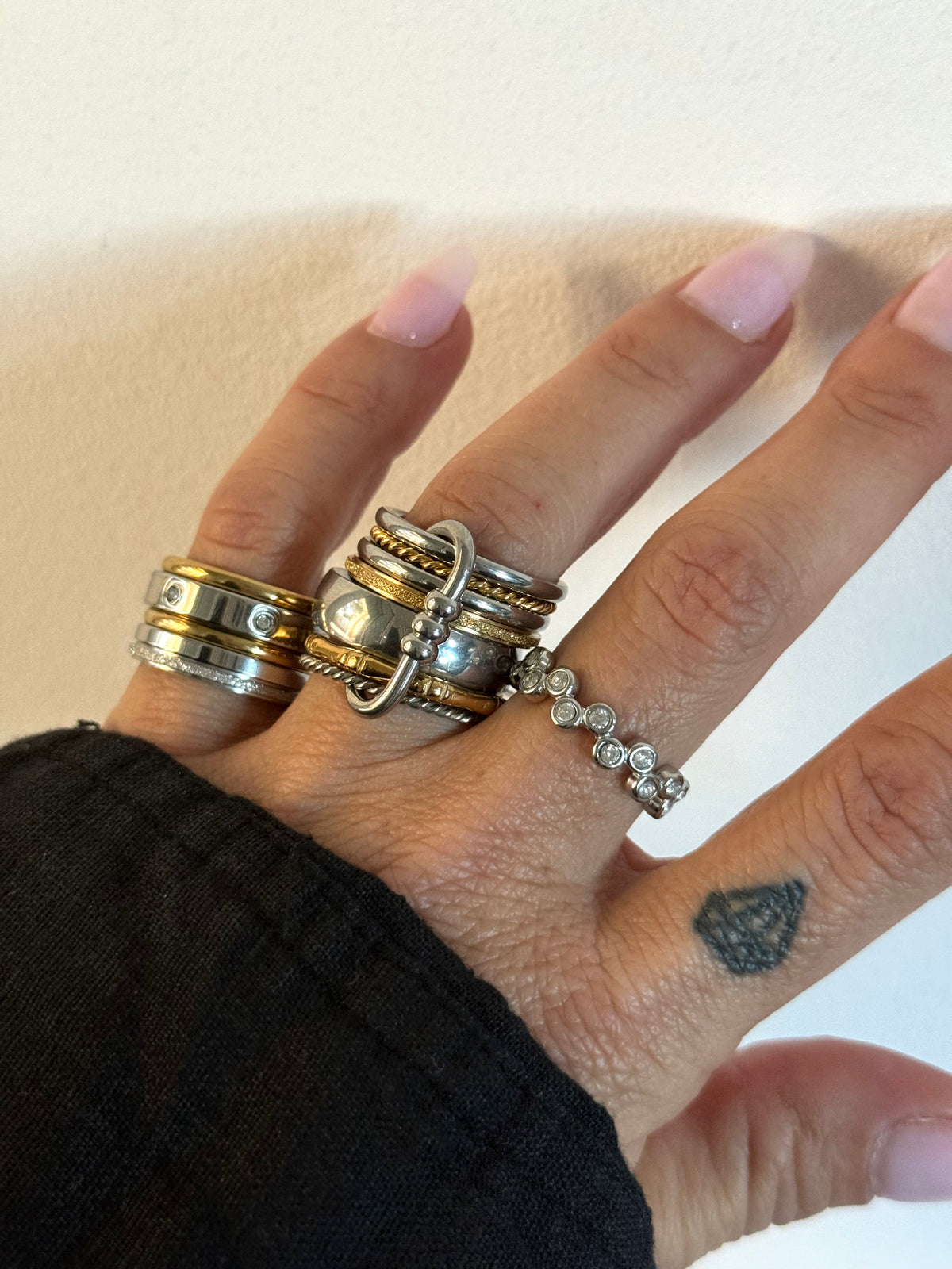 CHEVALIER NEXUS RING (Size 6)