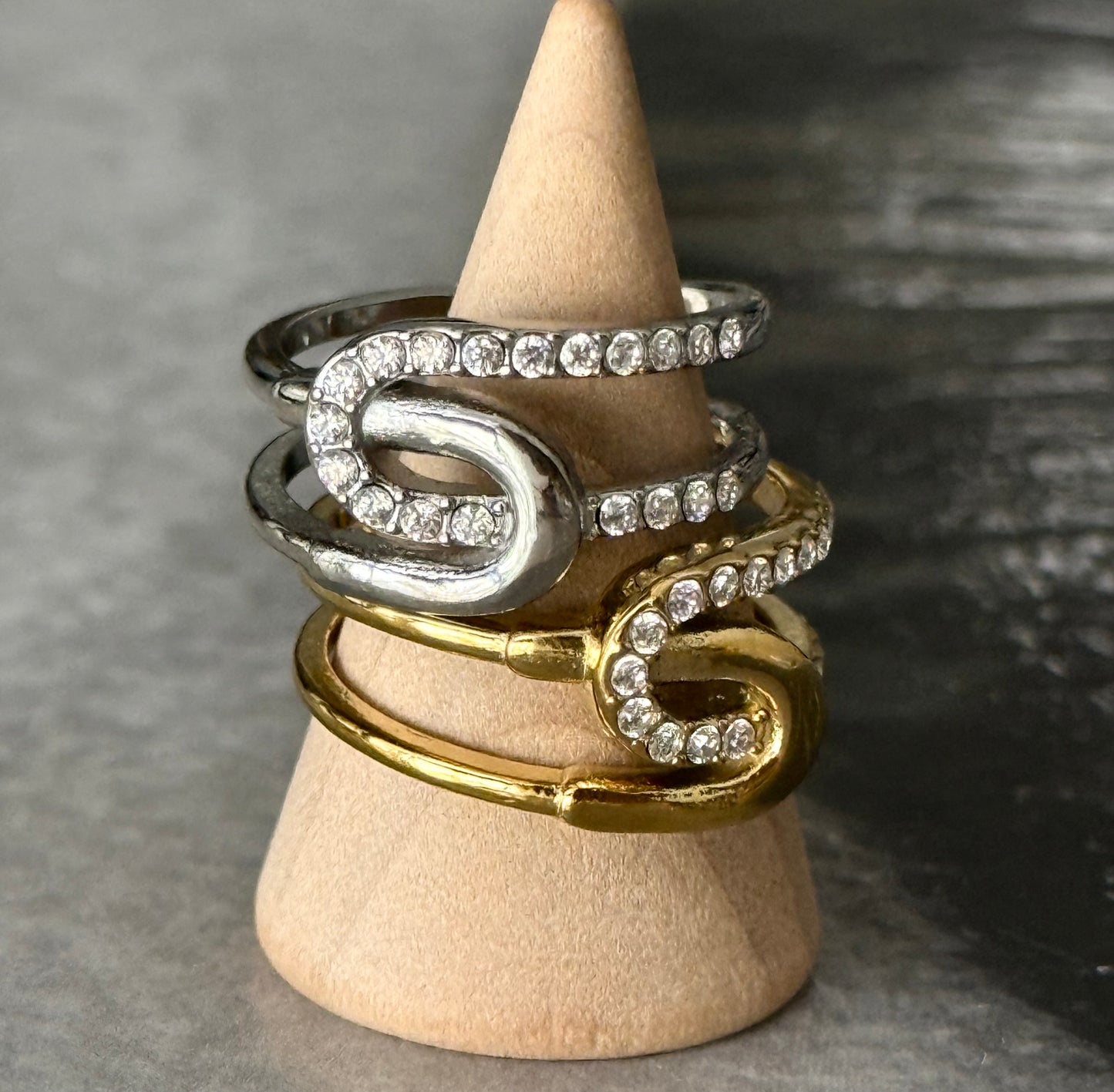 PIN RING