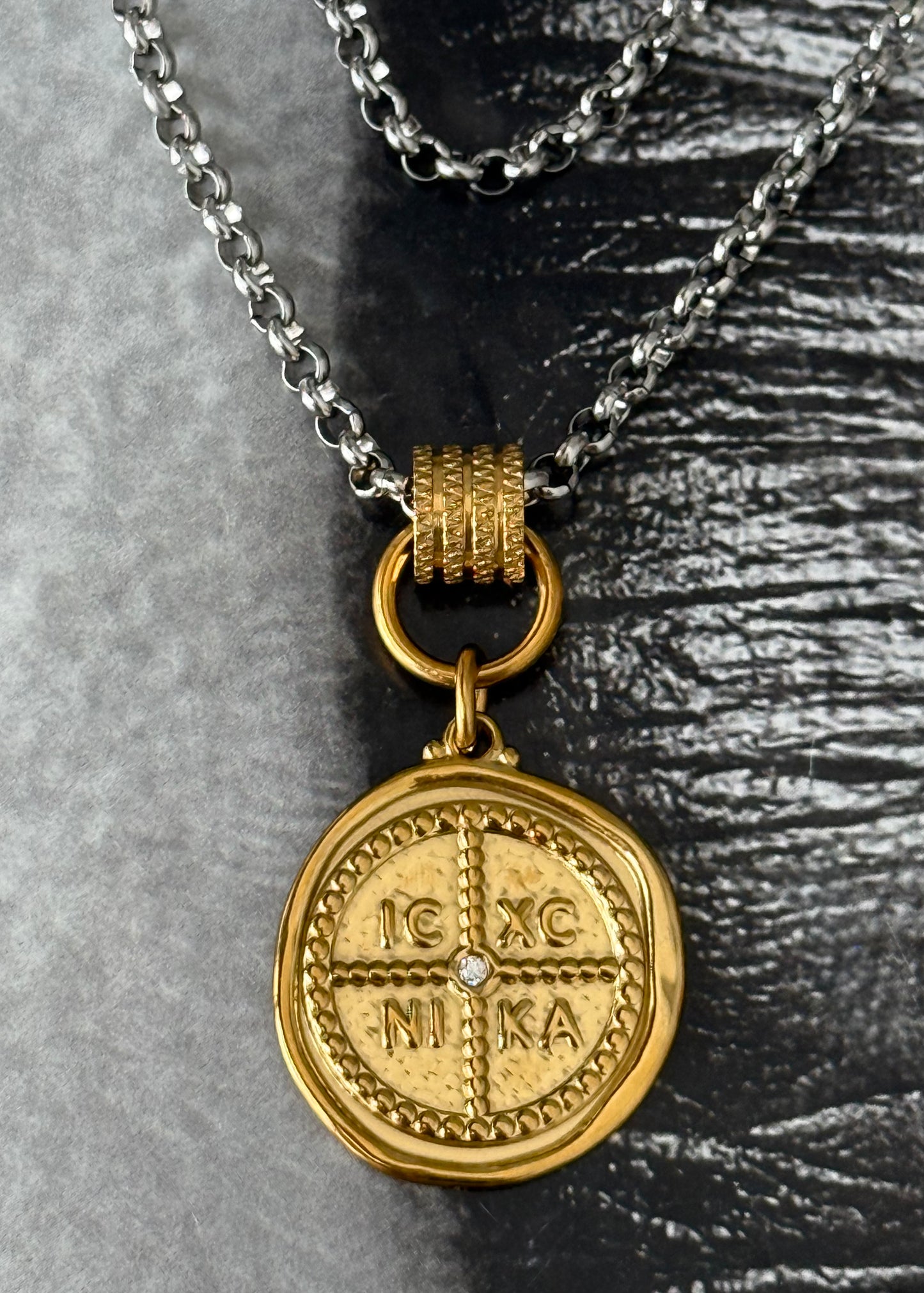 GOLDEN COIN NECKLACE