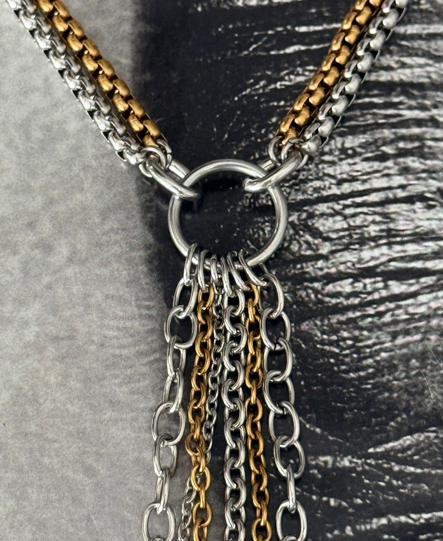 DUAL FLOW TIE NECKLACE