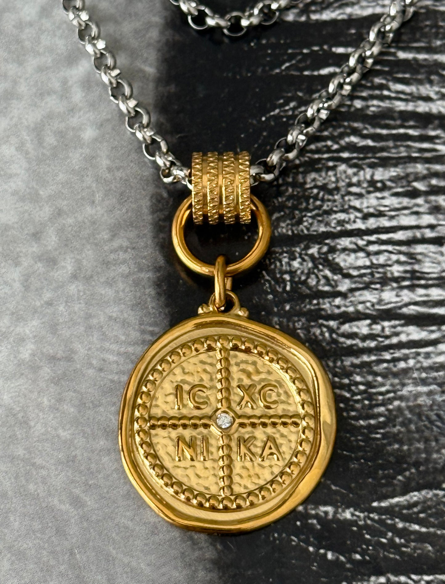 GOLDEN COIN NECKLACE