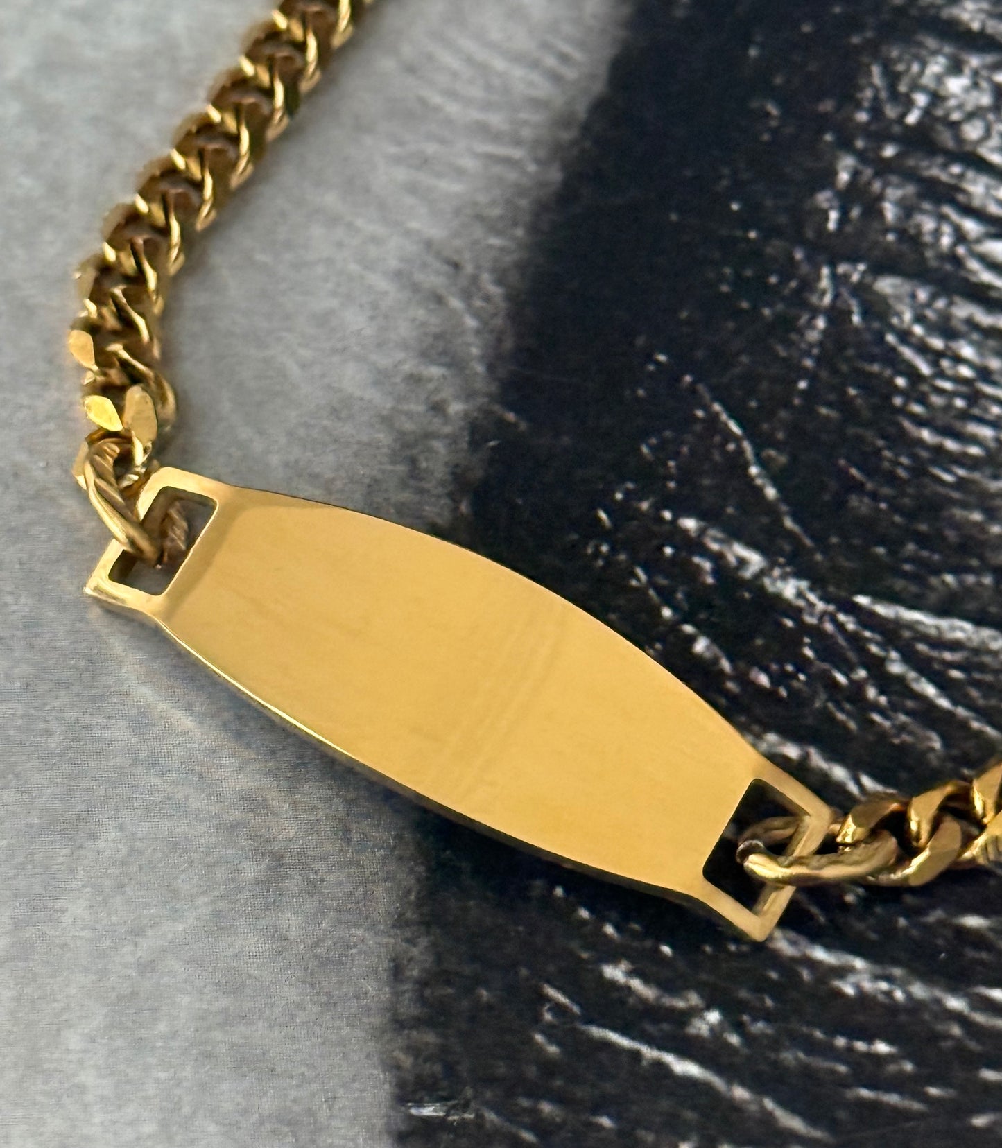 GOLD ID CHOKER