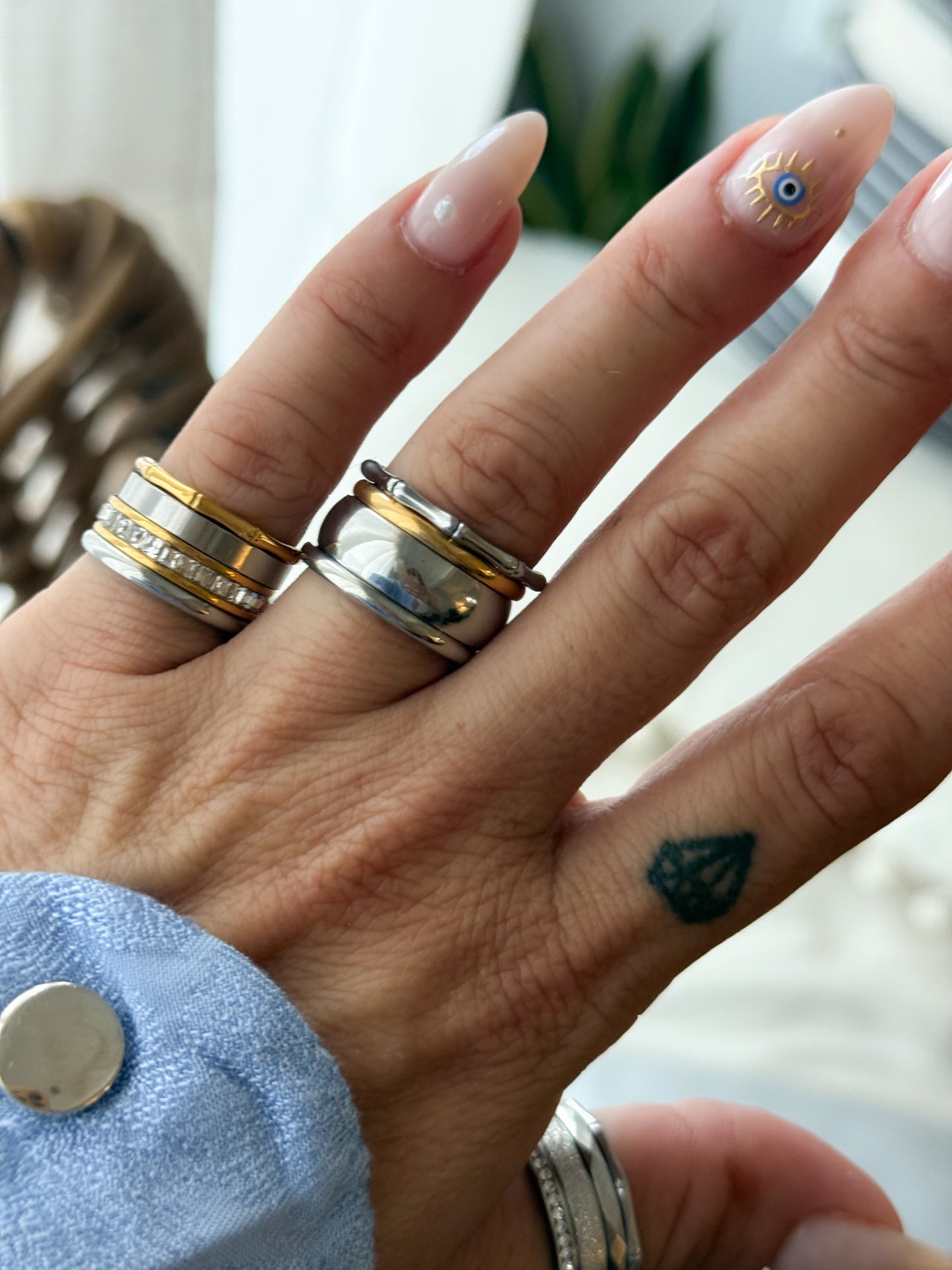 MULTI BAND RING (Size 7)