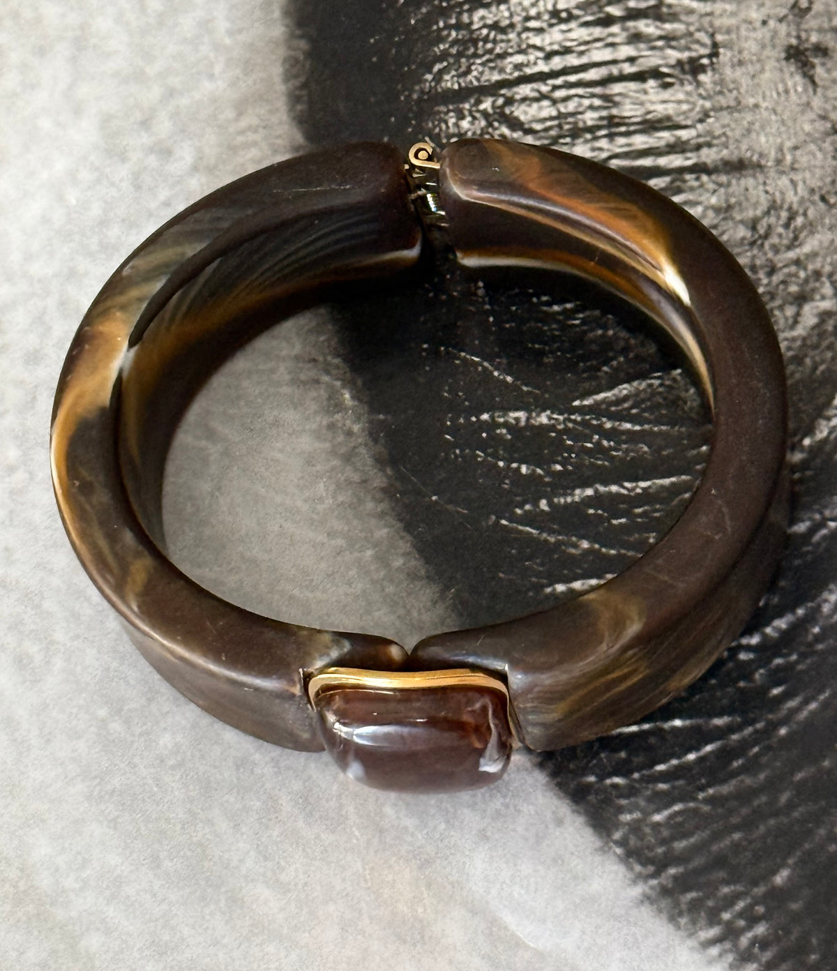 BROWN STATEMENT CUFF