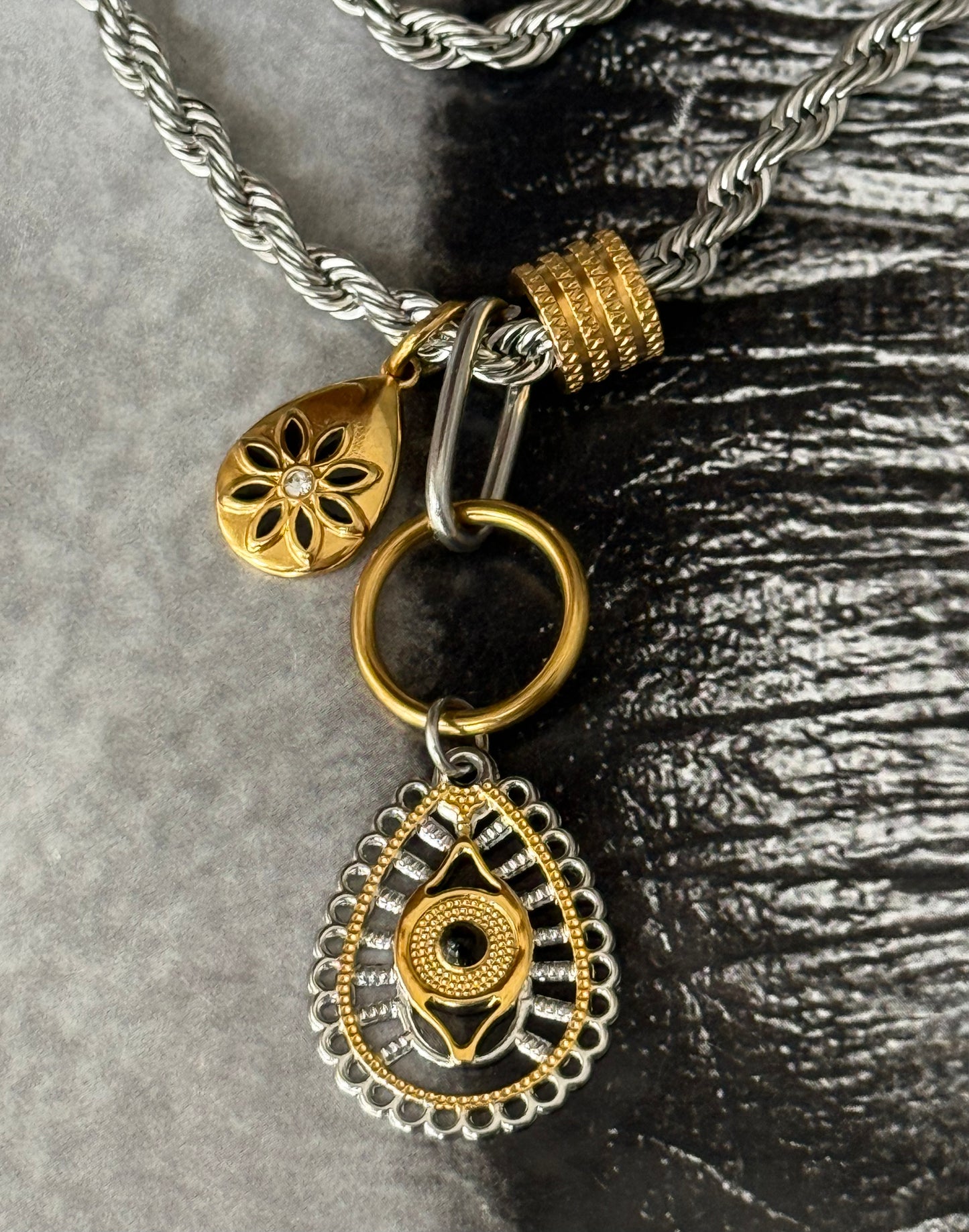 TWISTED EYE TALISMAN