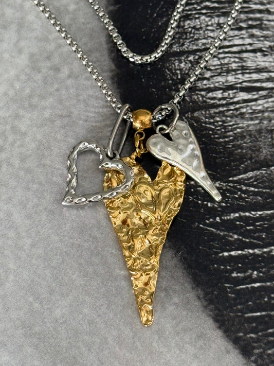 THREE HEARTS NECKLACE