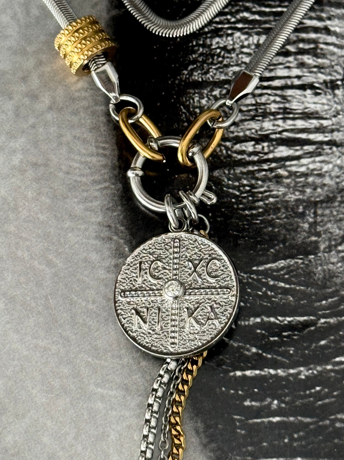 CONSTANTINE MIX NECKLACE