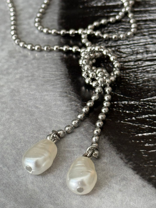 FREE PEARL NECKLACE