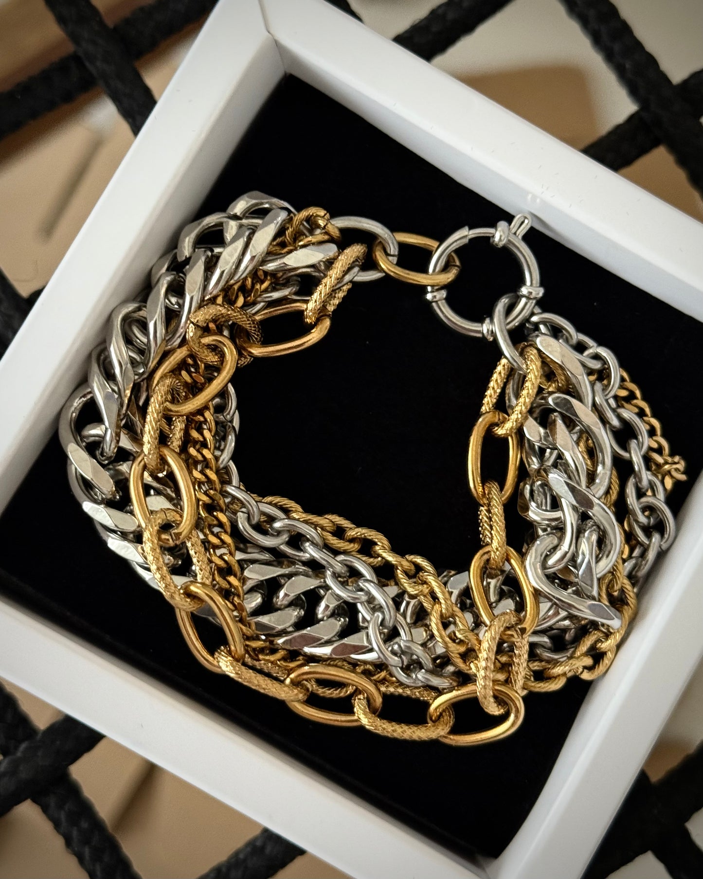 FIVE CHAINS SILVER UNITY BRACELET