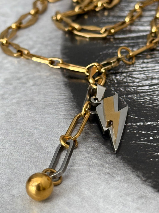 FLASH NECKLACE