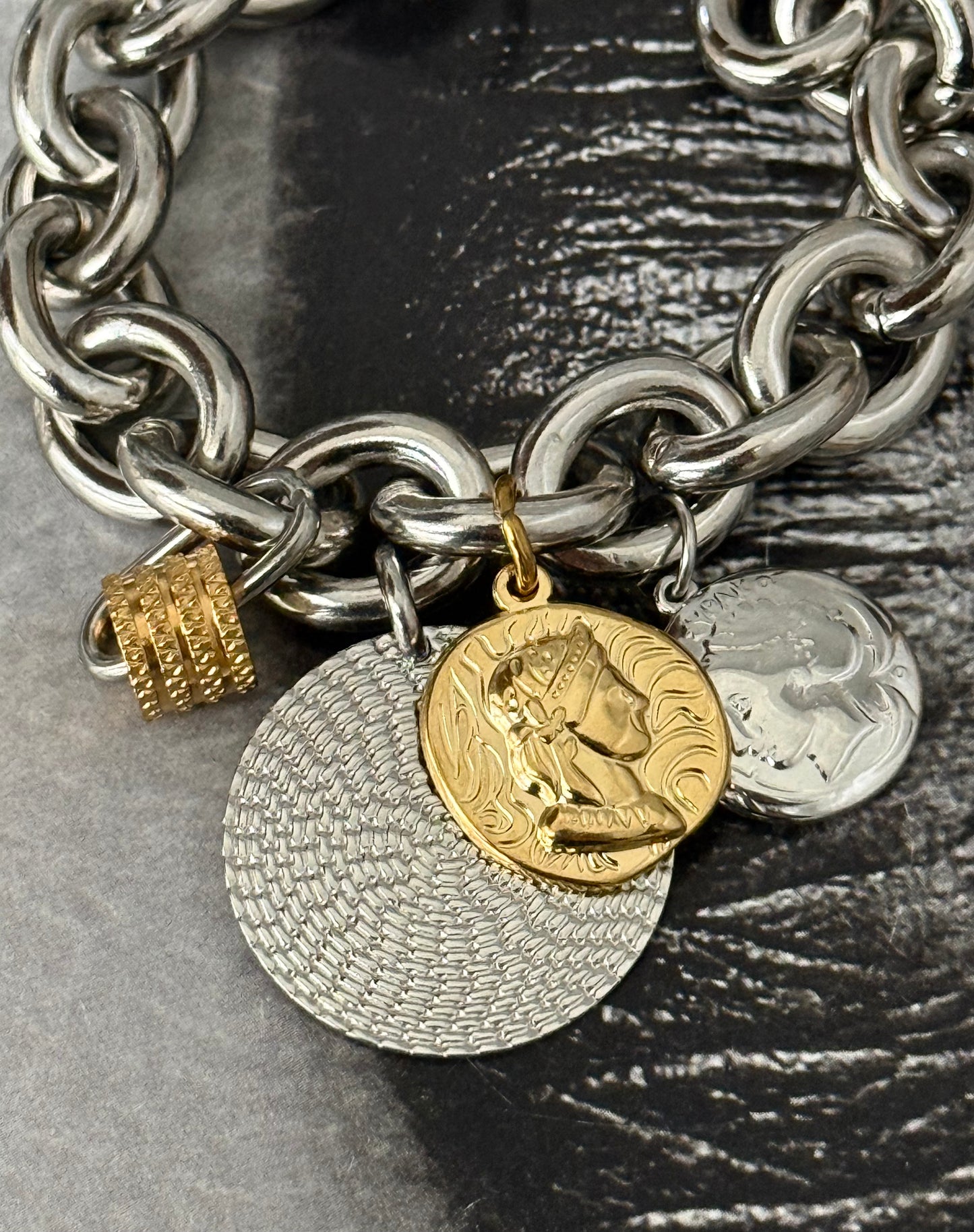 MODERN COIN CHUNKY BRACELET