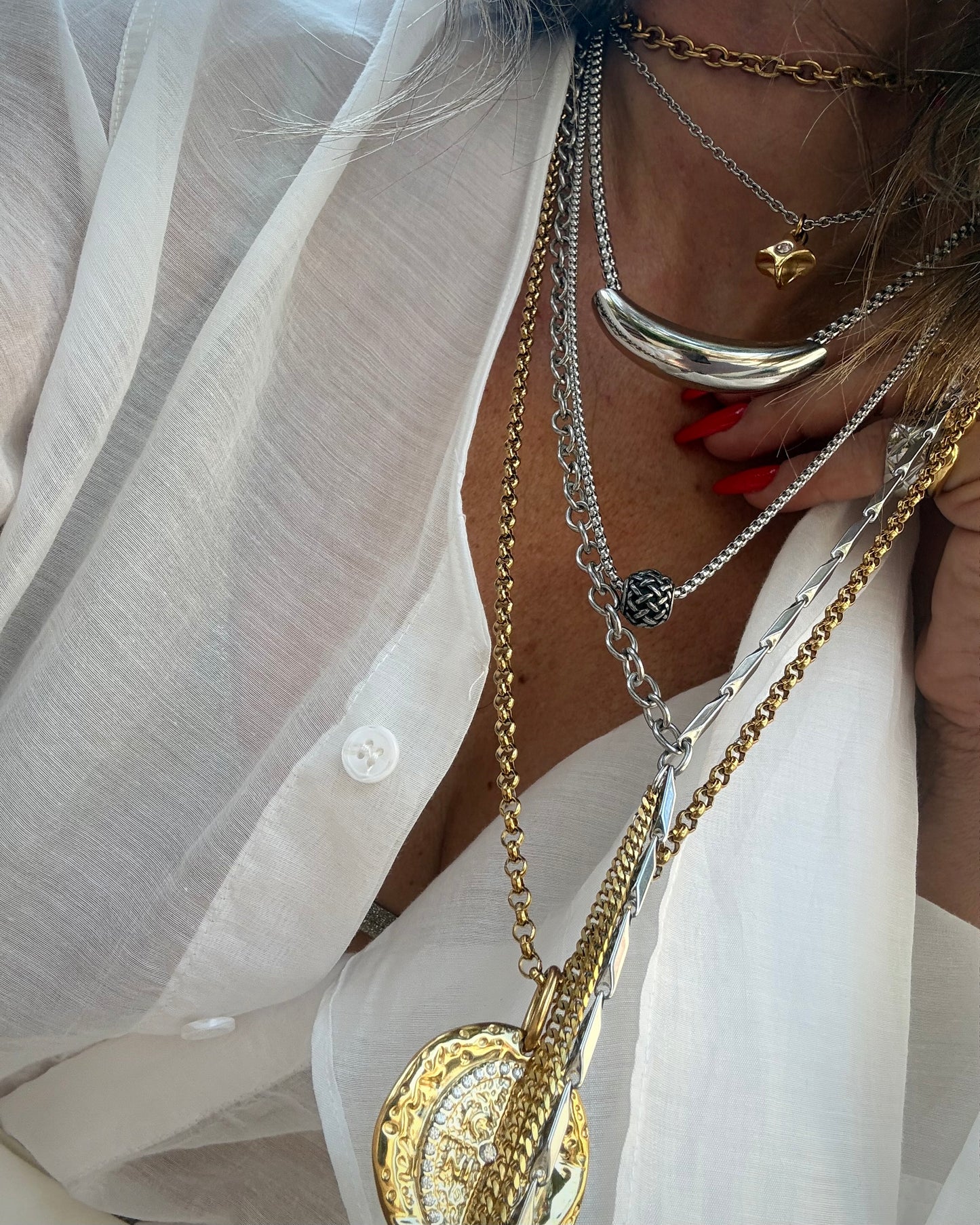 MIXDROP TIE NECKLACE