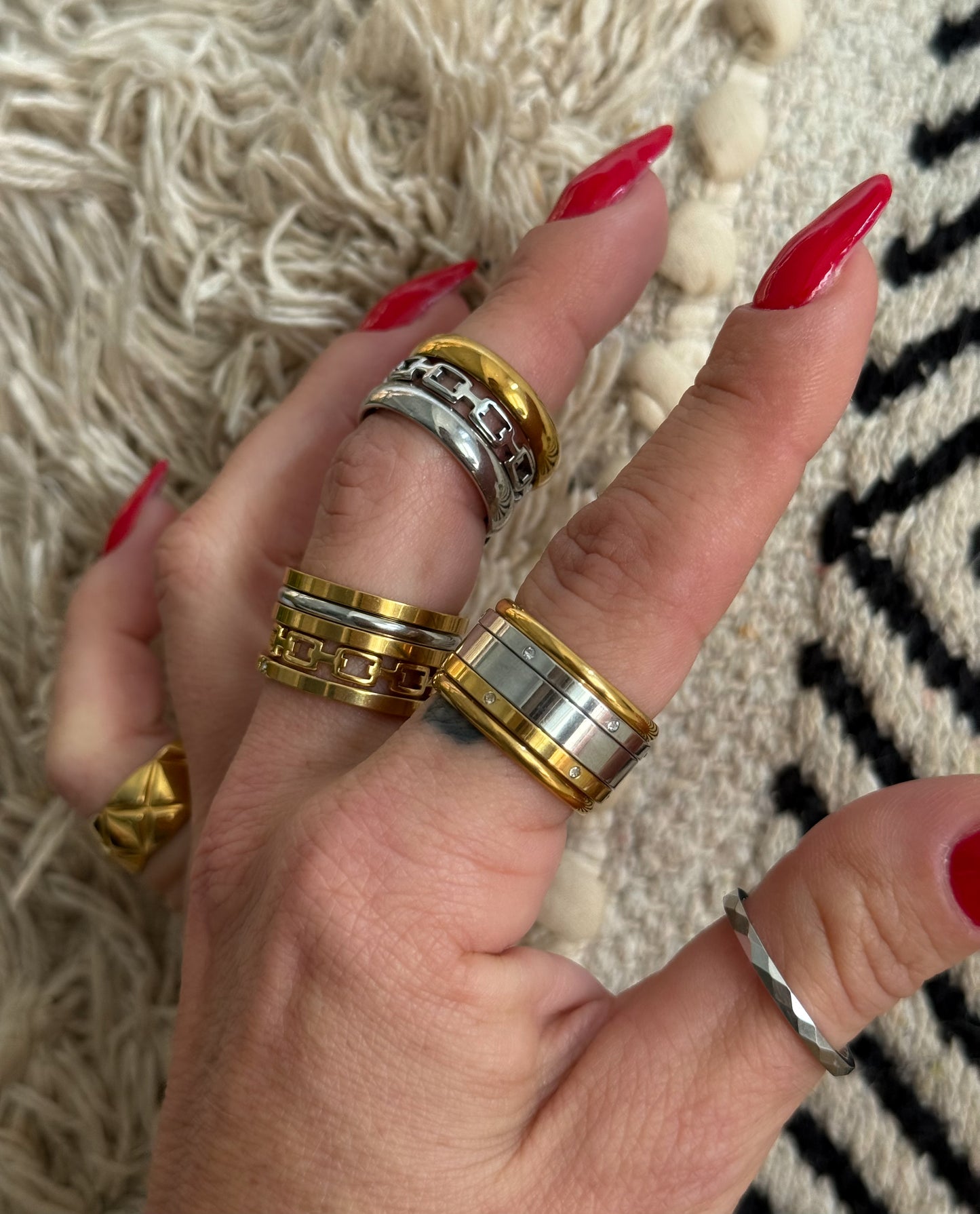 HARMONIA RING (Size 8)