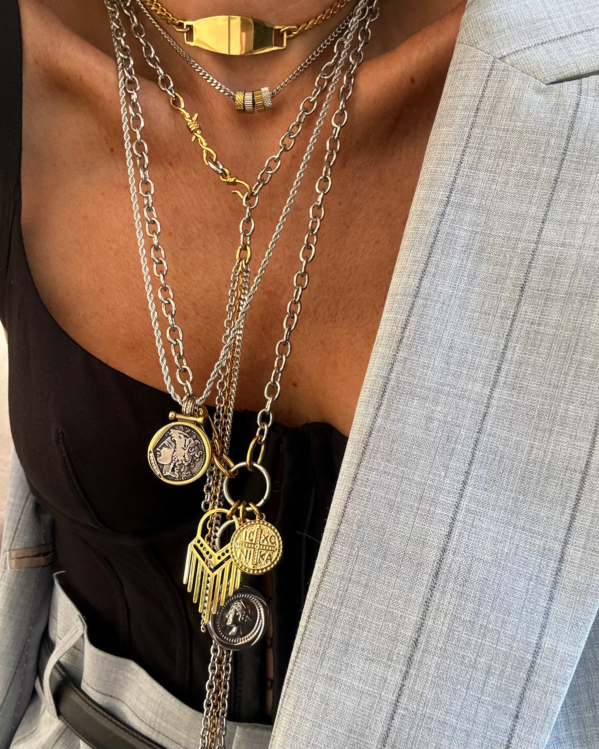 CHARM LAYER NECKLACE