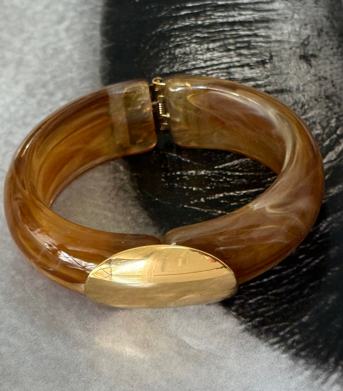 CARAMEL GLOW CUFF