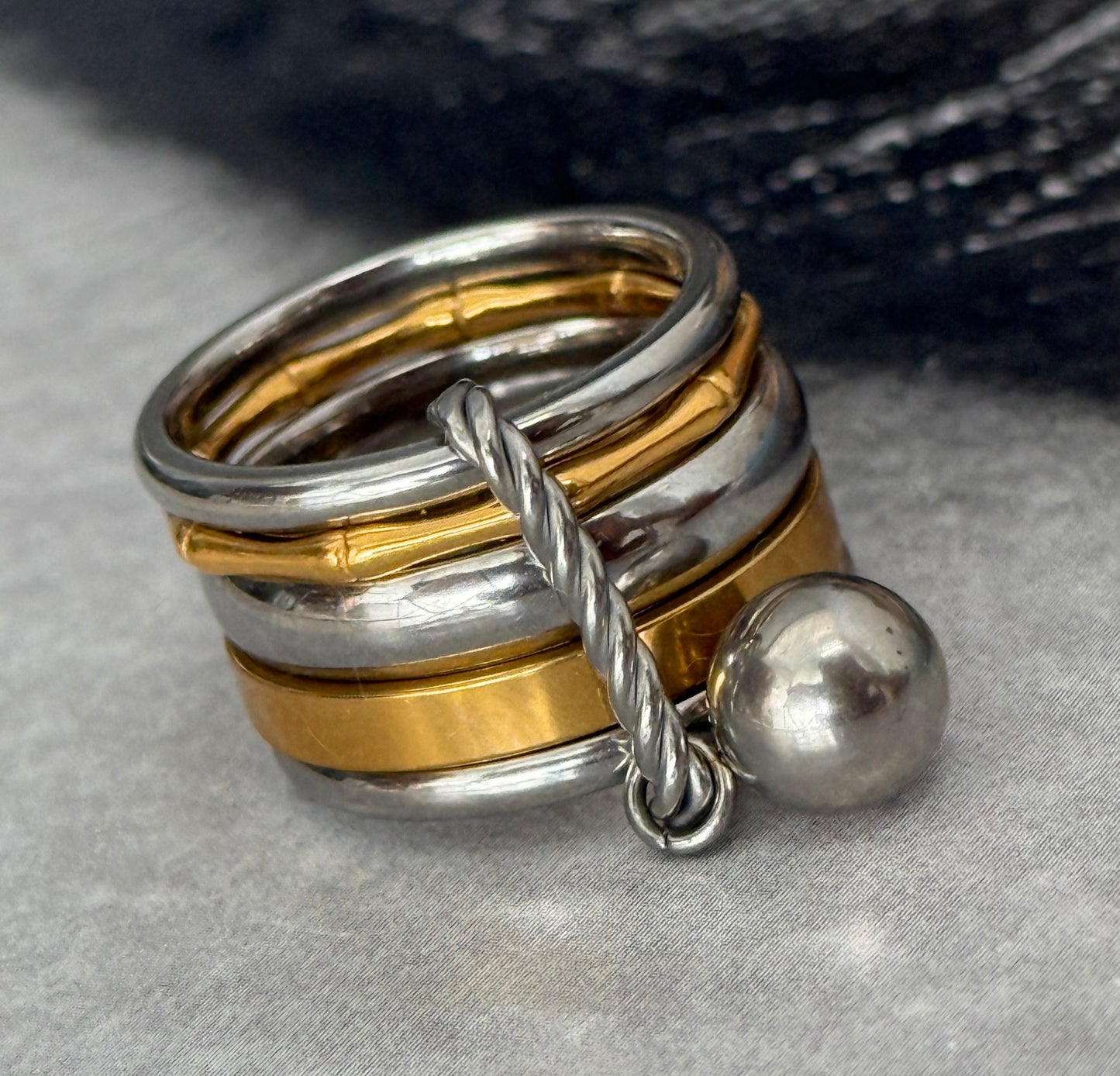 MOMENTUM RING (Size 8)