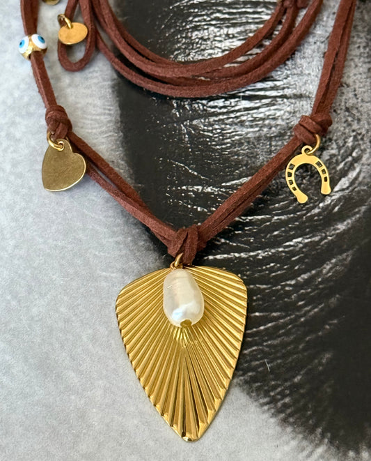 BOHO PEARL & CHARMS NECKLACE