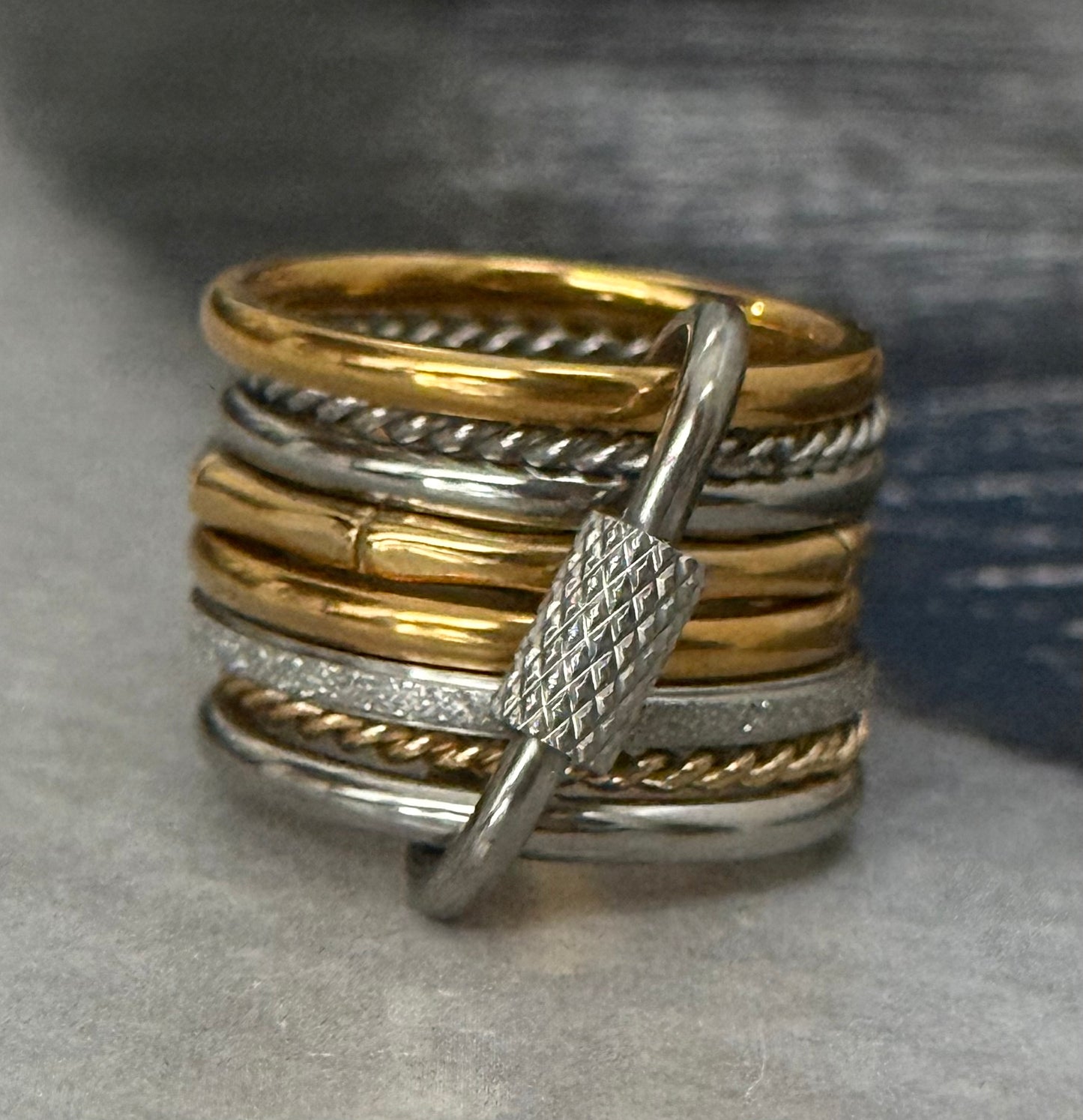 TWIST SET RING (SIZE 7)