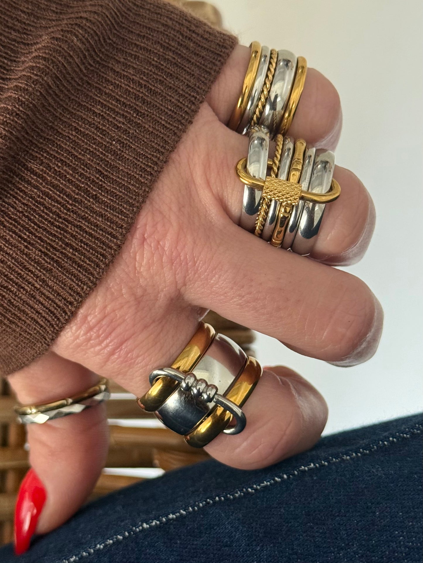 TRILINK RING (SIZE 8 & 9)