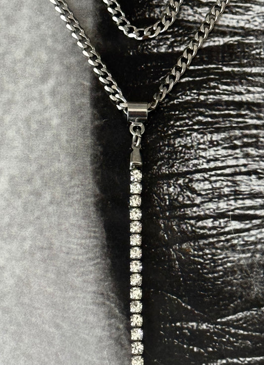 CRYSTAL DROP TIE NECKLACE