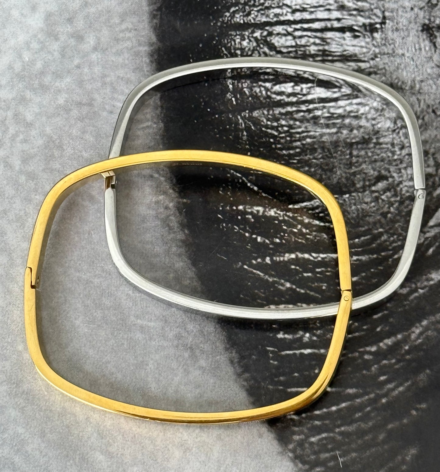 SQUARE BANGLE