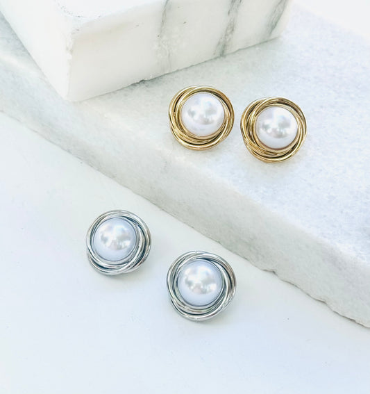 PEARL EARRINGS