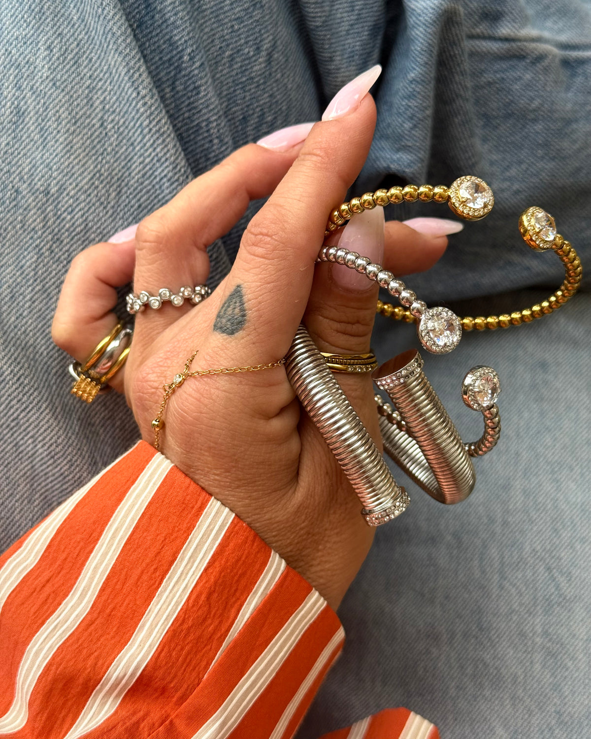 SPIRAL FLEXIBLE CUFF